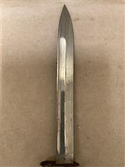 GERMAN WWII K98 MAUSER BAYONET FIXED BLADE COMBAT KNIFE WITH WOODEN HANDLE